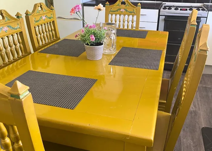 Guest house Private 1 Near Southmead Hospital *