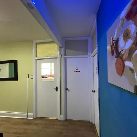 Pensión Private 1 Near Southmead Hospital Bristol