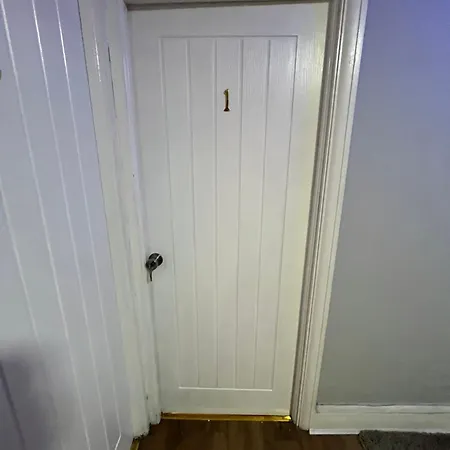 Private 1 Near Southmead Hospital