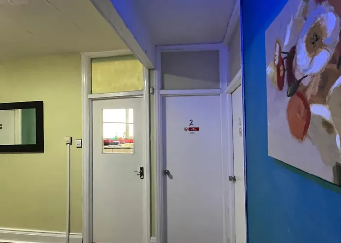 招待所 Private 1 Near Southmead Hospital 布里斯托